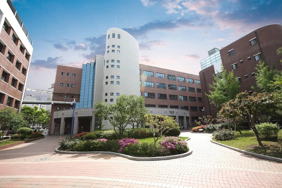 Yeungjin University