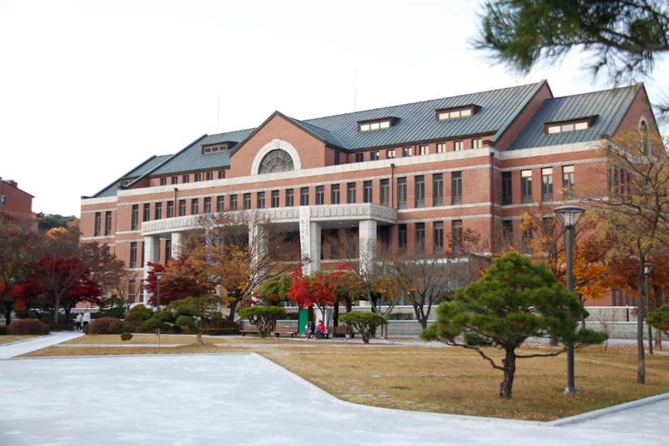 Yonse Mirae Univ.